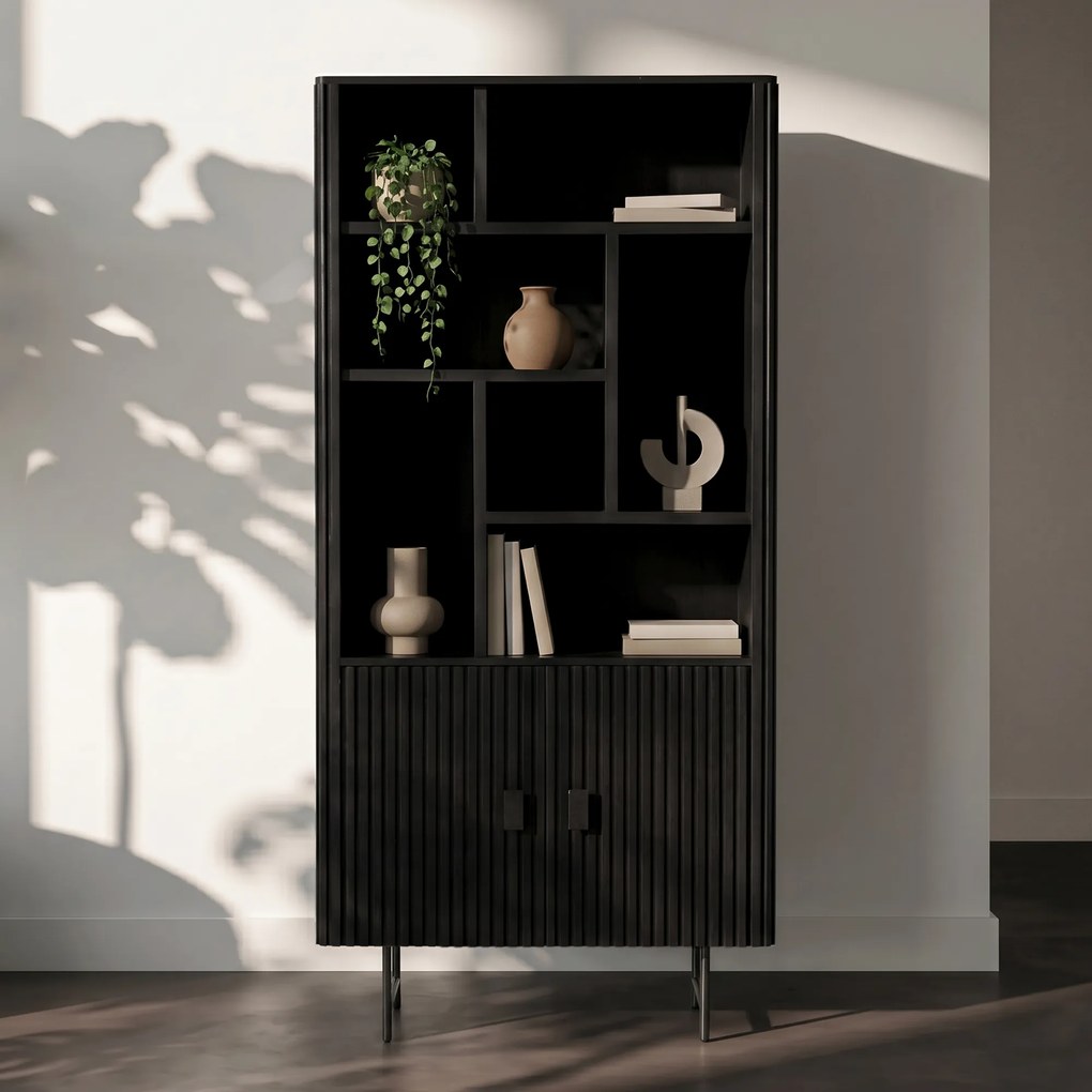 Zwarte Boekenkast Met Latjes - 96x37x200cm.
