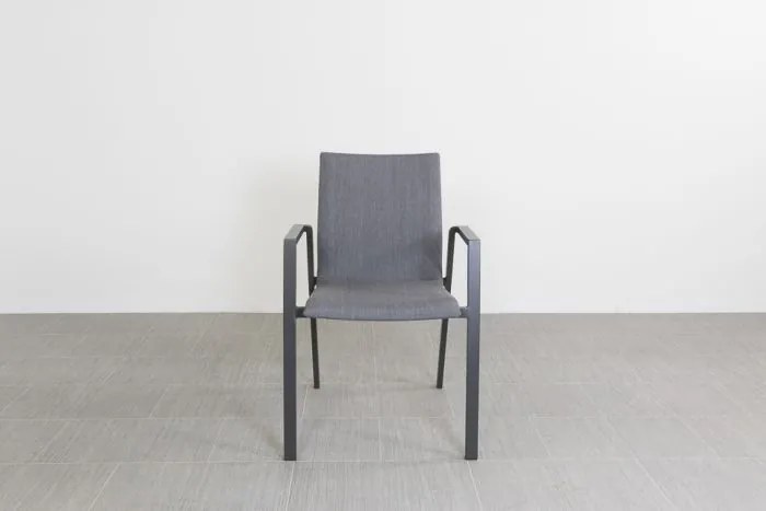 Lima/Kings 4-persoons stapelbare dining tuinset 180x100 cm. - Antraciet