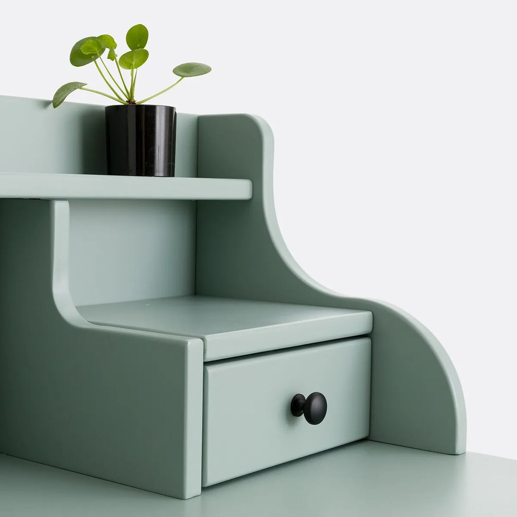 Bureau met verhoging, Baudry