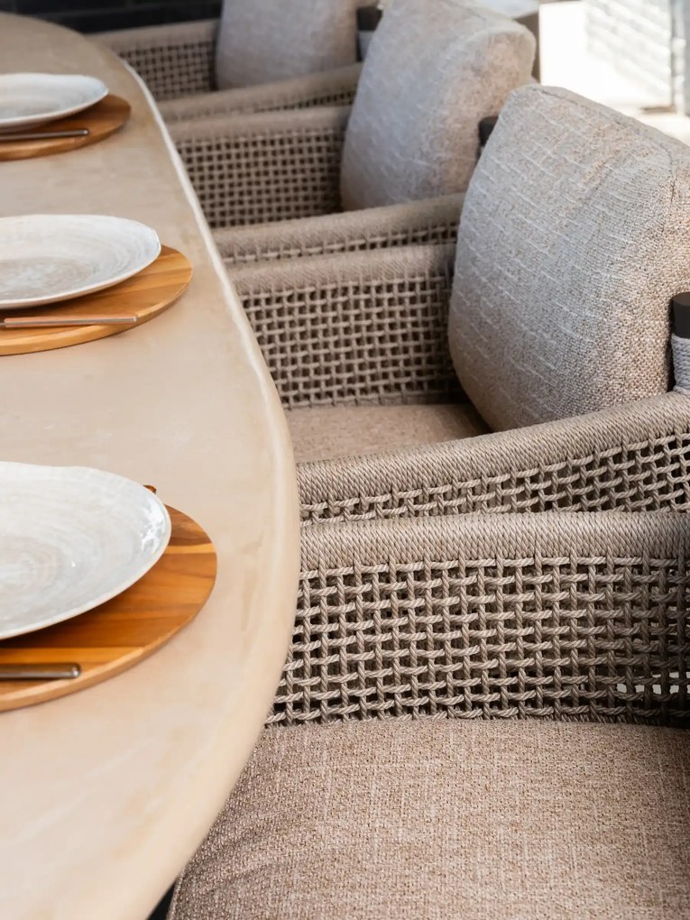 4 Seasons Outdoor Hampton mortex low dining tuintafel met rond blad Ø 160 cm SALE Tuintafel beige weerbestendig