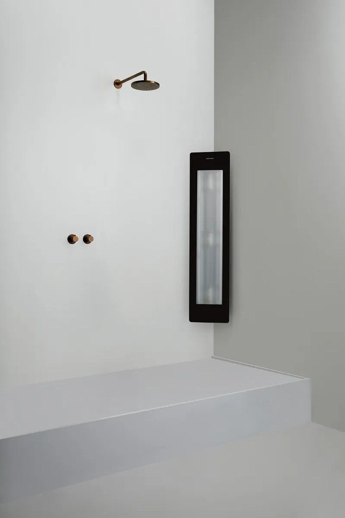 Sunshower Round Plus Medium Black infraroodlamp en UV 33x140x10cm hoekopbouw