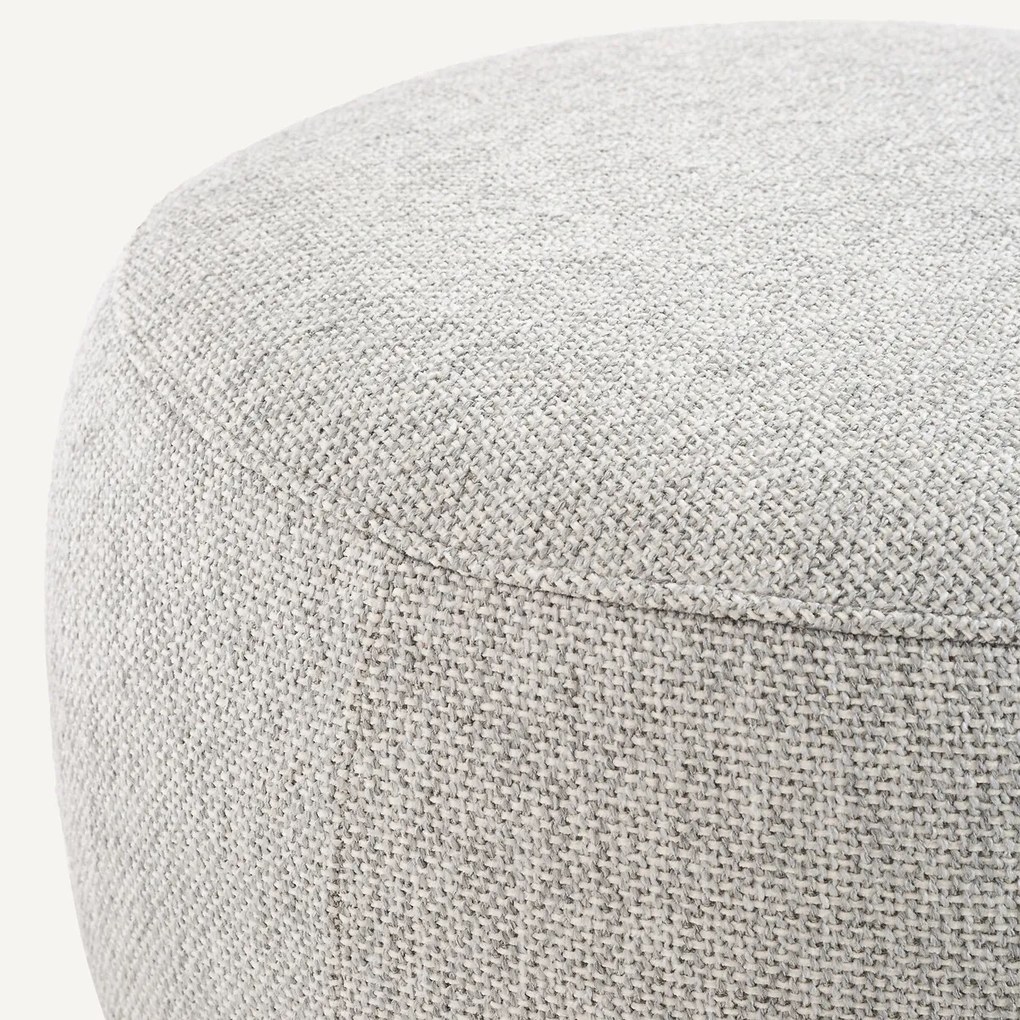 Rosebury XL poef met bouclé effect, ontwerp Emmanuel Gallina