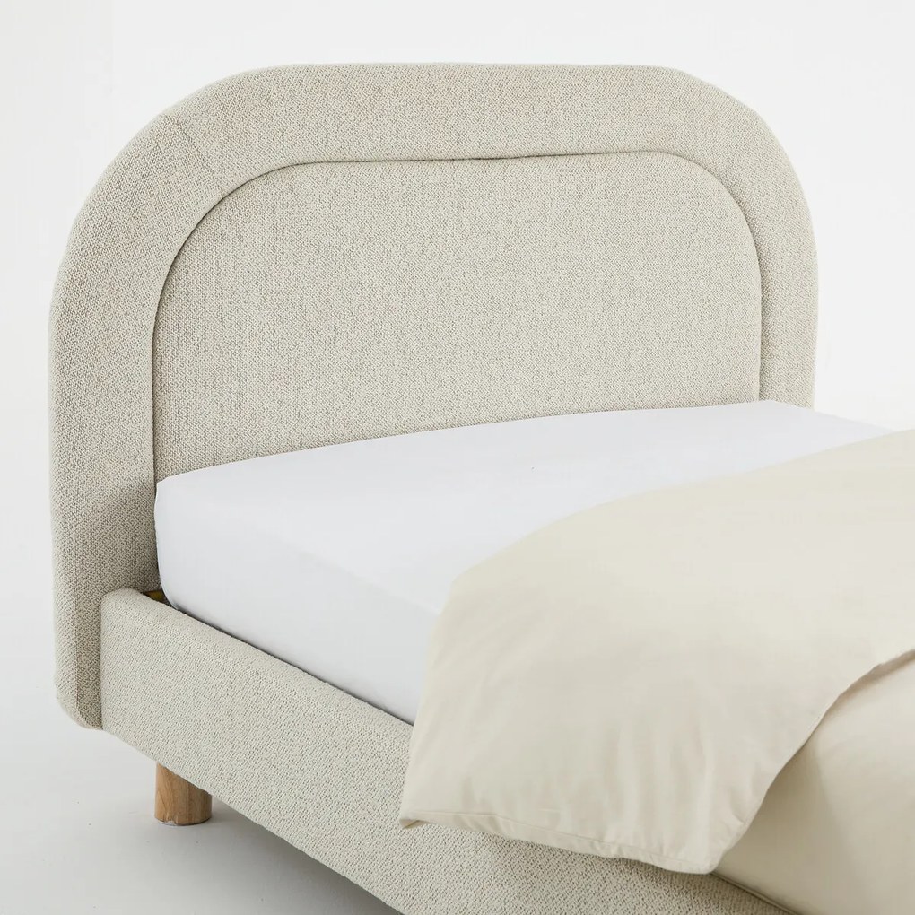 Bed in bouclé met lattenbodem, Kiera