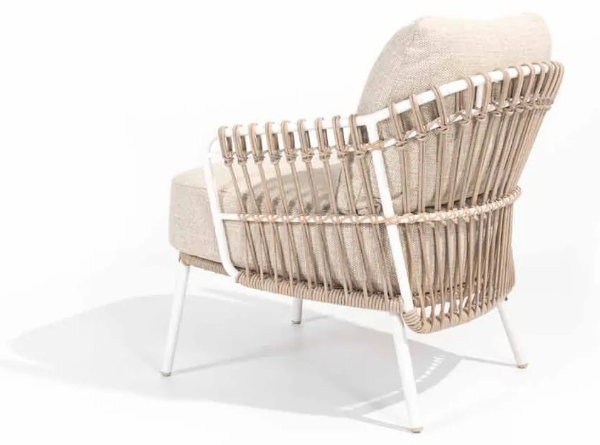 4 Seasons Outdoor Dalias low dining chair beige weerbestendig