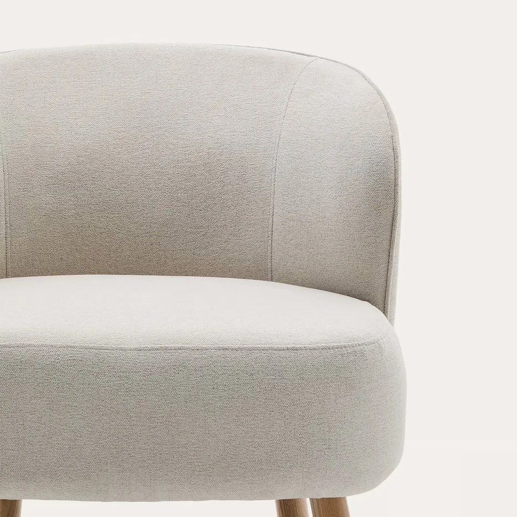 Kave Home Ulit Fauteuil Beige Chenille Met Houten Pootjes