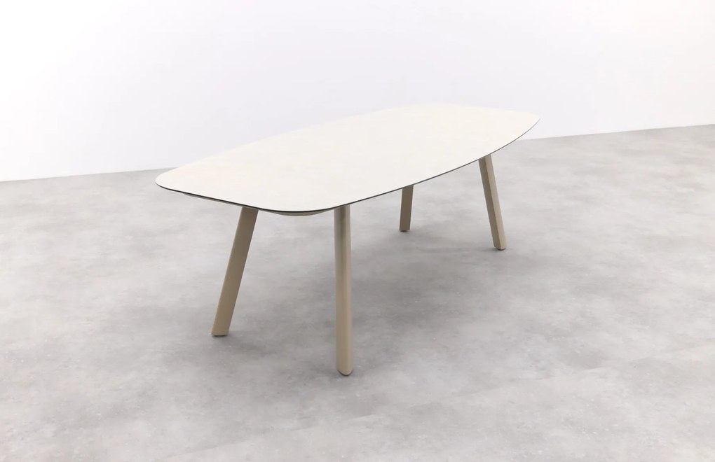 Taste Manolo Deens ovale tuintafel 240x103 cm. - Latte