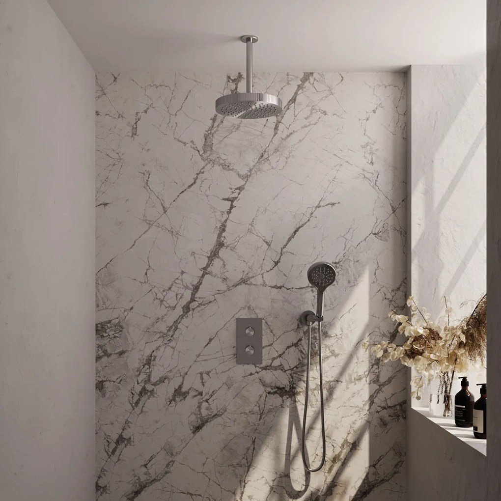 Brauer Stripe inbouw regendouche met 25cm hoofddouche, plafondarm en 3 standen handdouche set 18 RVS geborsteld PVD