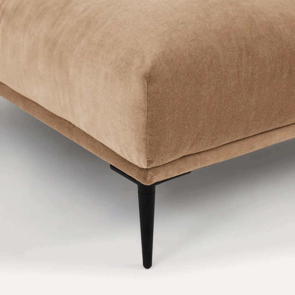 XL fluwelen poef, Oscar, ontwerp Emmanuel Gallina