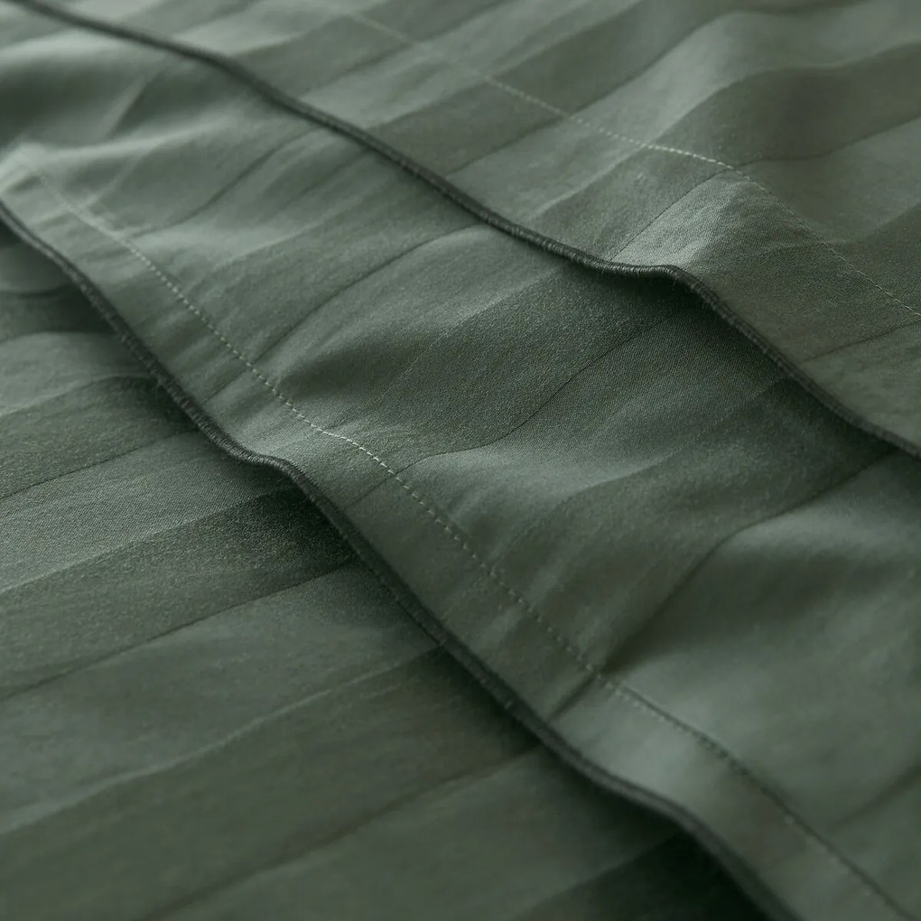 Plat laken in gewassen satijnkatoen, Victor, gestreept