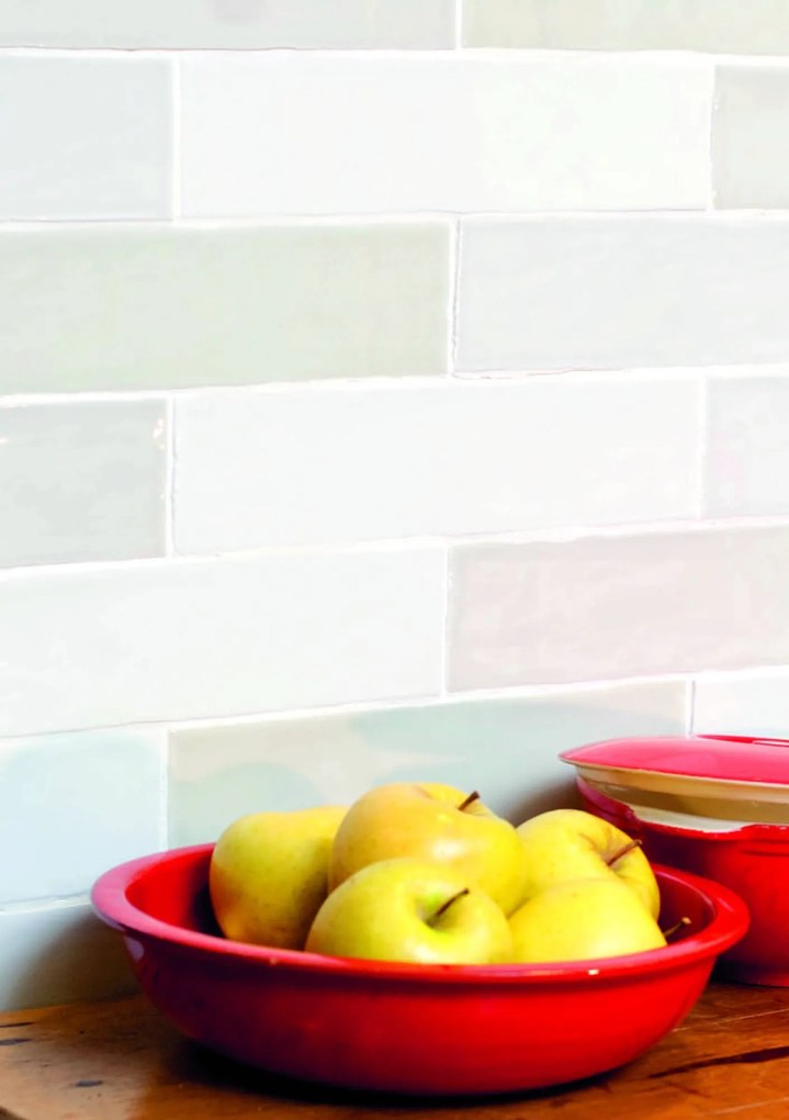 Spaanse wandtegel Velsatile Acquarella 30x7,5cm Wit