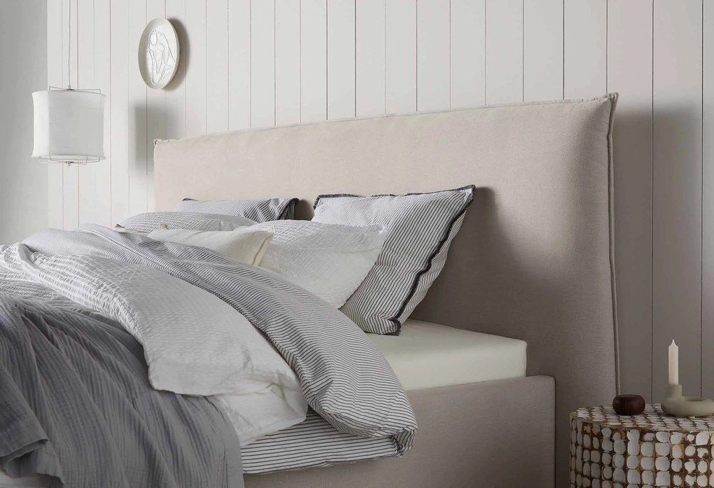 Gestoffeerd Bedframe Capella Celia – Bij Swiss Sense