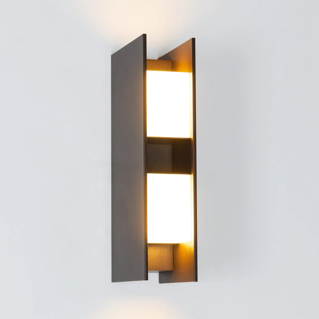 Forms Muurlamp Zwartbruin
