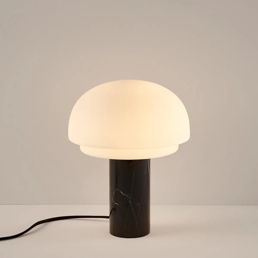 Tafellamp, opaalglas en marmer, hoogte 27 cm, AGATHILDA
