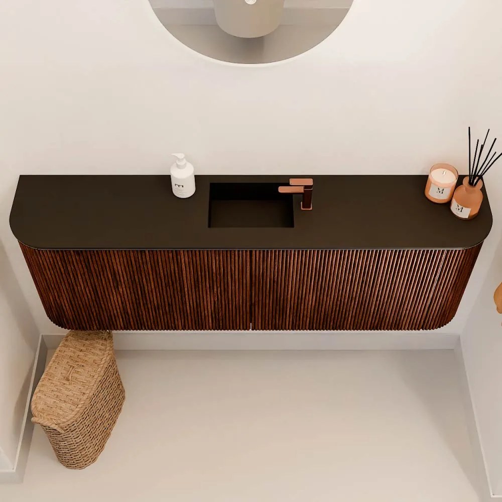 Mondiaz Joya 125cm toiletmeubel ronding links/rechts ruby met wastafel faye midden 1 kraangat urban