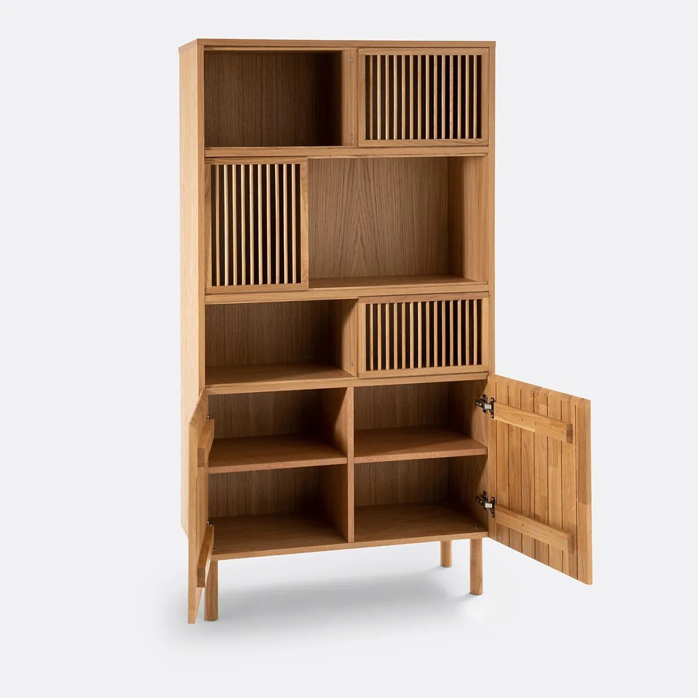 Boekenkast in fineereik, Bilbao