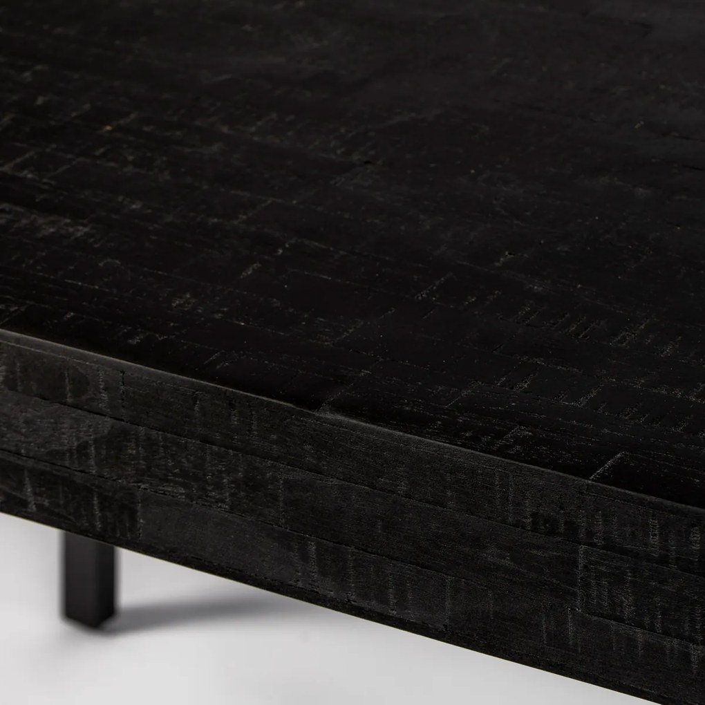 Lavis Suri Black Eettafel Van Gerecycled Teak Zwart 180 X 90 Cm - 180 X 90cm.