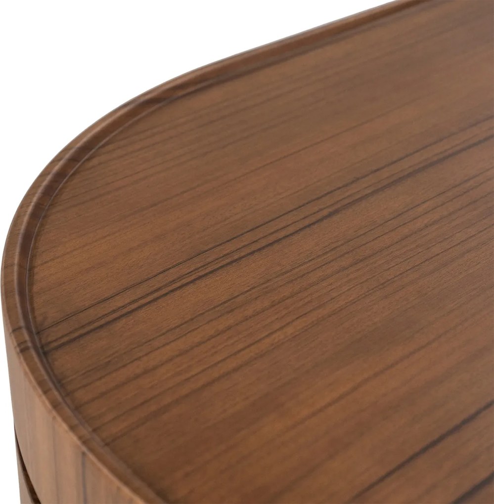 Design Salontafel Walnoot - 122 X 122cm.