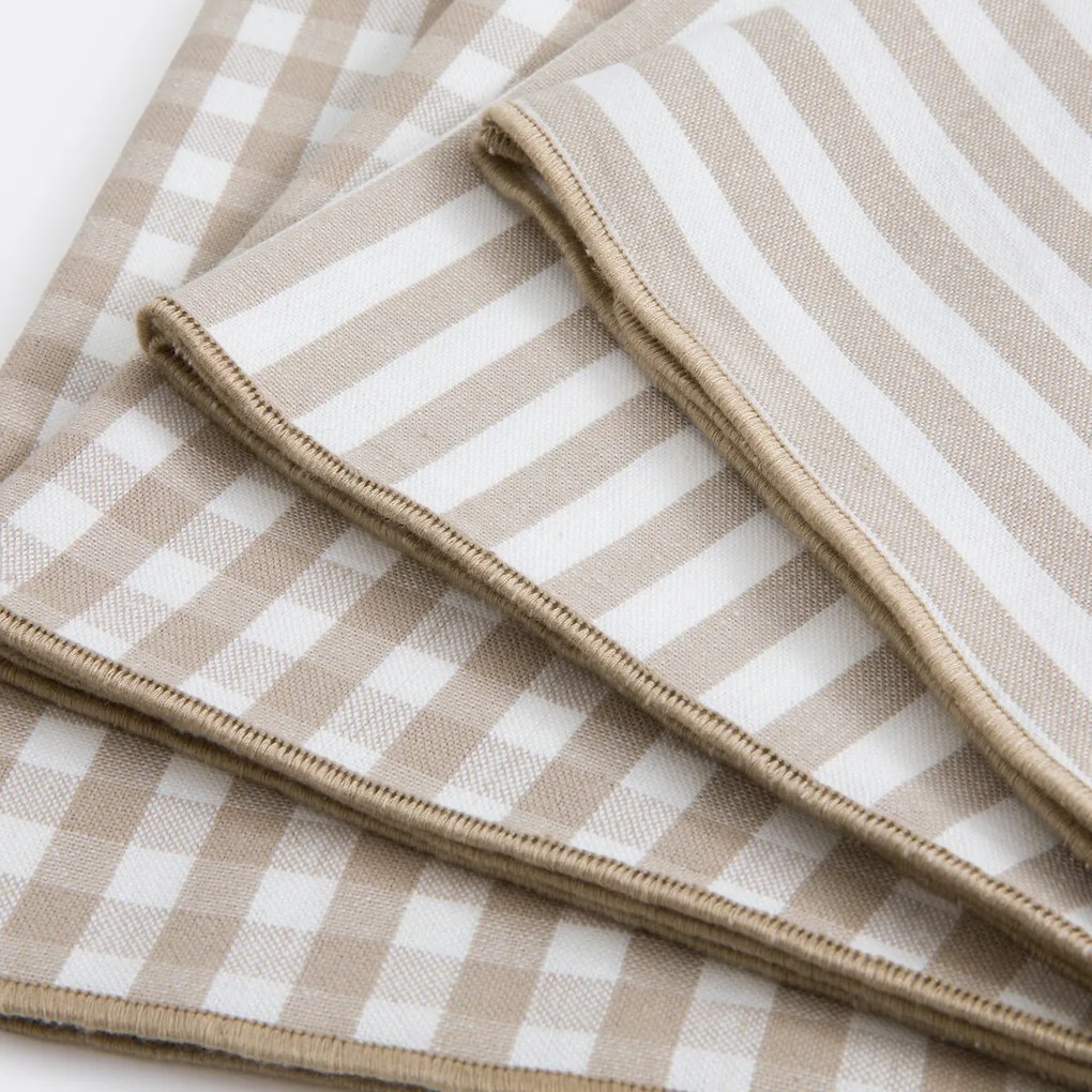 Set van 4 servetten, 30% gerecycled katoen, geweven-geverfd, SOIZIC