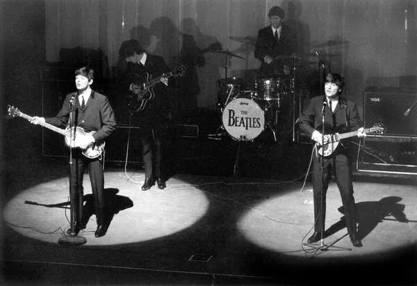 Foto The Beatles at the Olympia, Paris, 1964