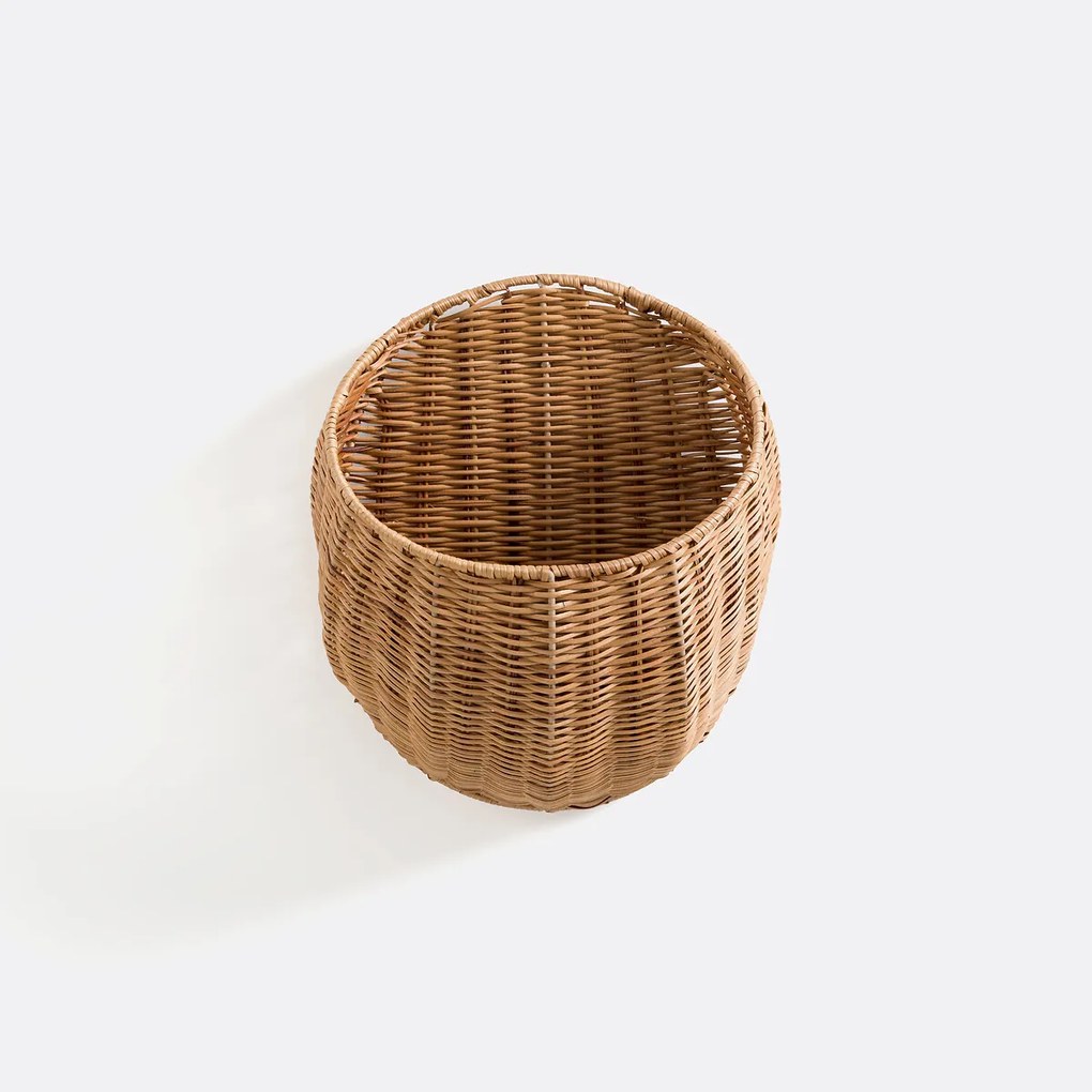 Mand voor aan de muur, in rotan, Osira