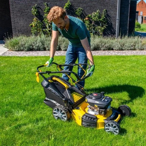 Powerplus Benzine Grasmaaier Zelfrijdend 173 cc Ø510 mm
