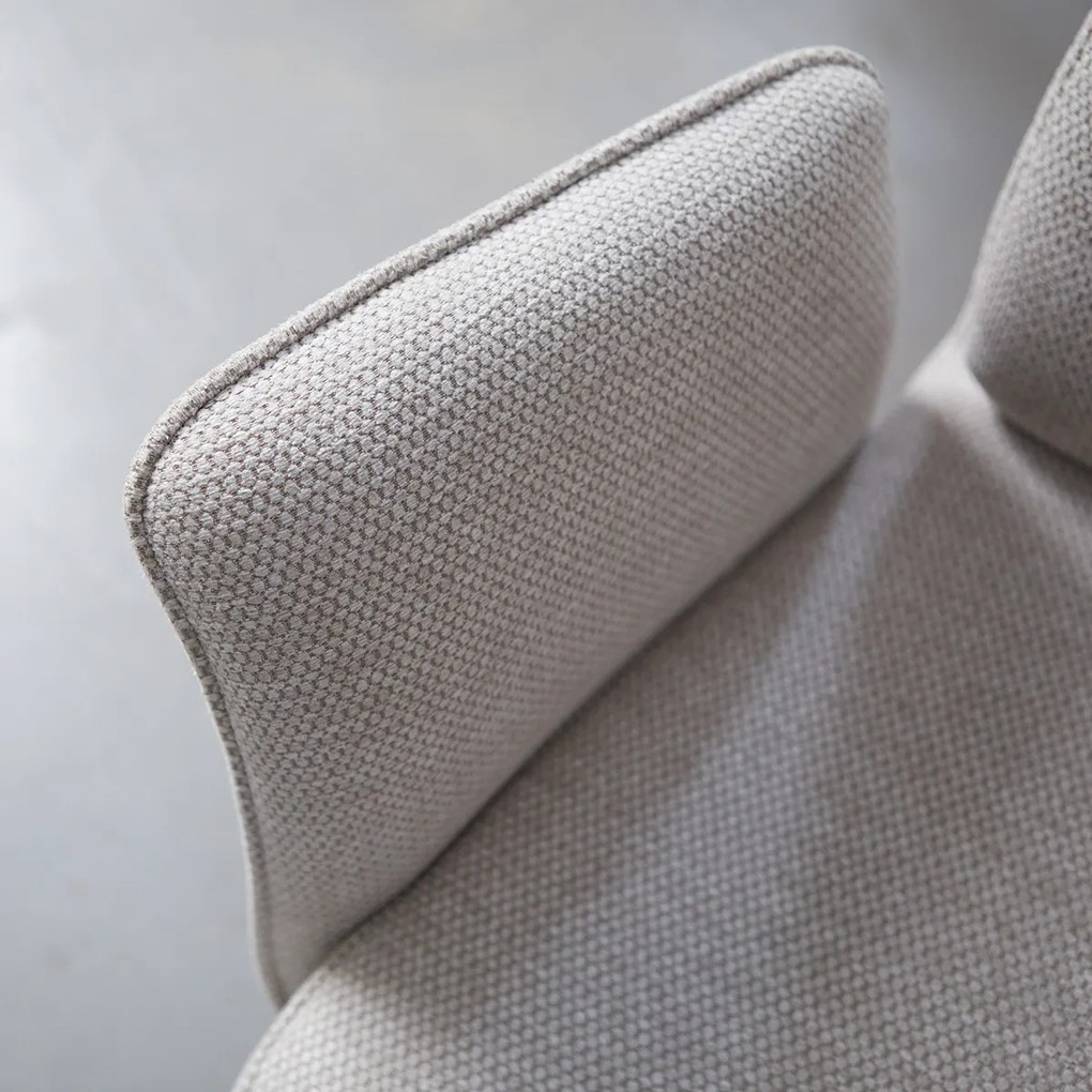 Grijsbeige Stoel Met Armleuningen