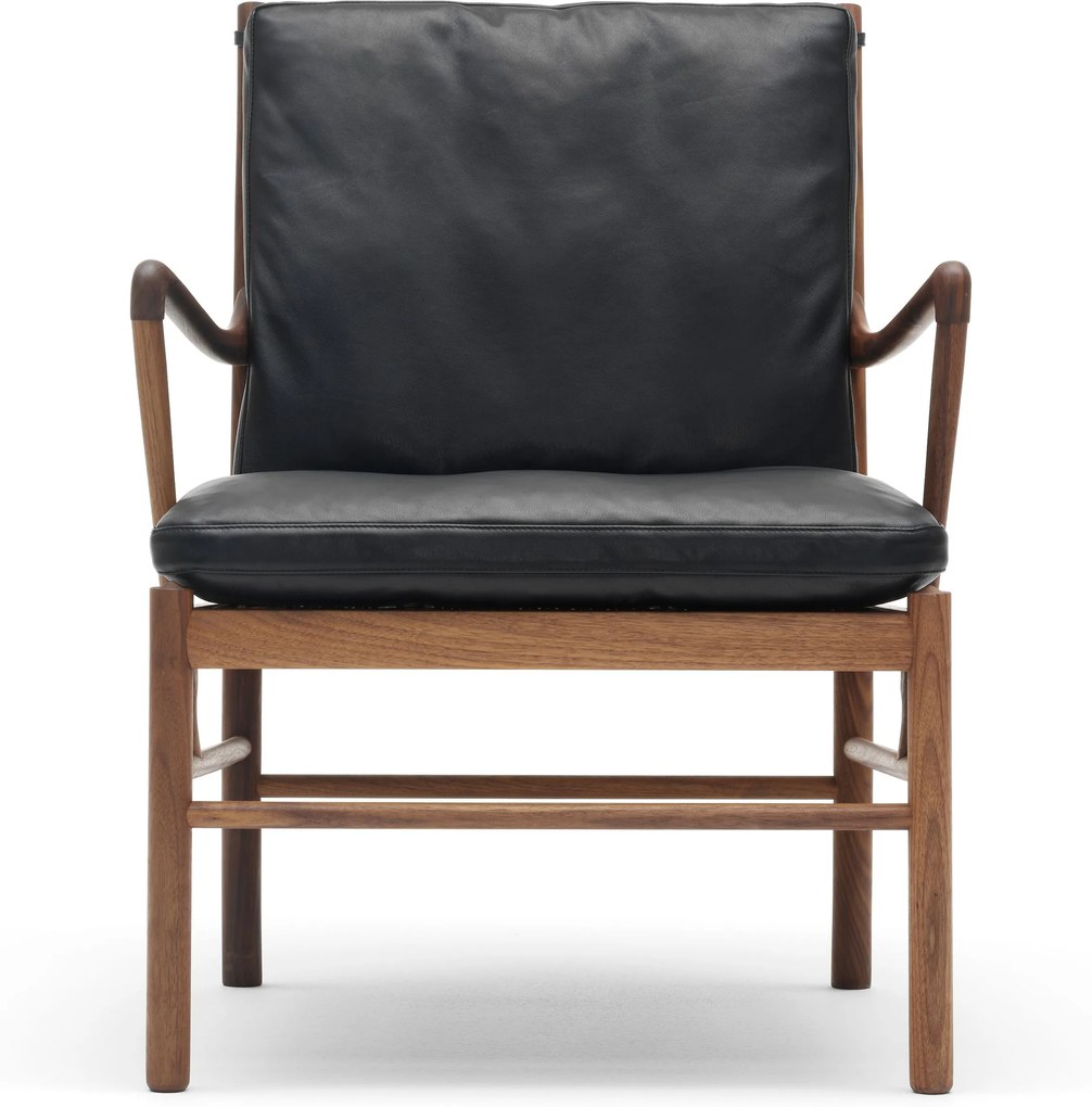 Carl Hansen & Son OW149 Colonial fauteuil geolied walnoot Thor 301 leer