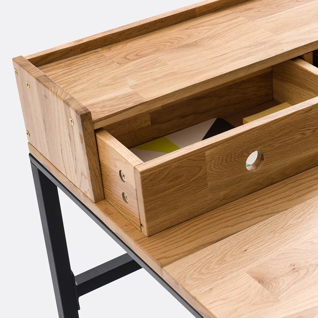 Bureau van eikenhouten fineer met klein opzetstuk, Hiba