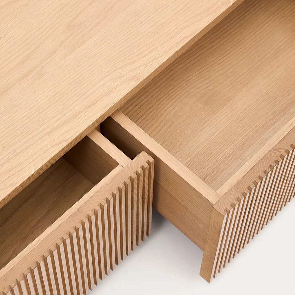 Kave Home Helvine Laag Tv-meubel Eiken Met Ribbels - 200x40x30cm.