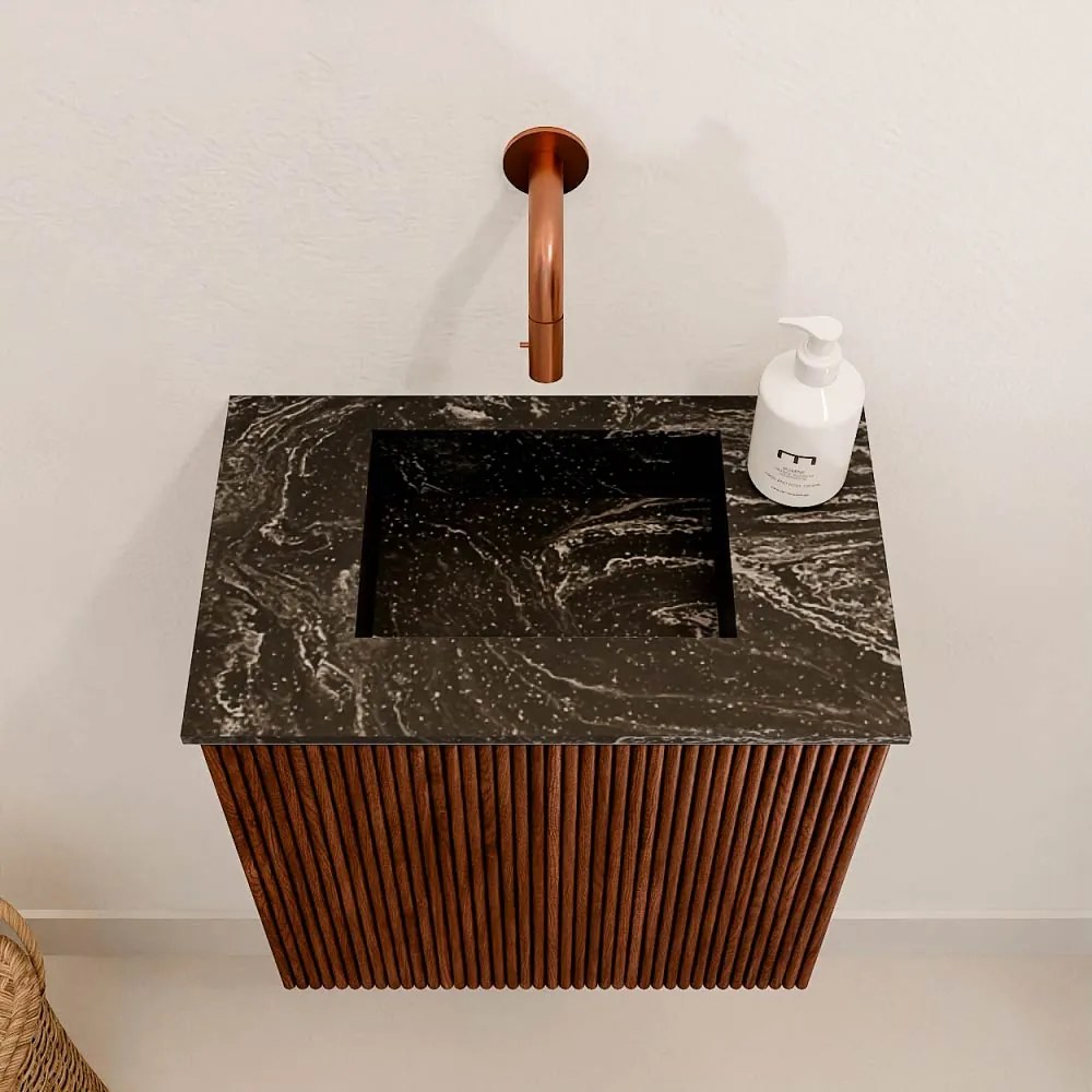 Mondiaz Joya DLux 40cm toiletmeubel ruby met wastafel faye midden zonder kraangat lava