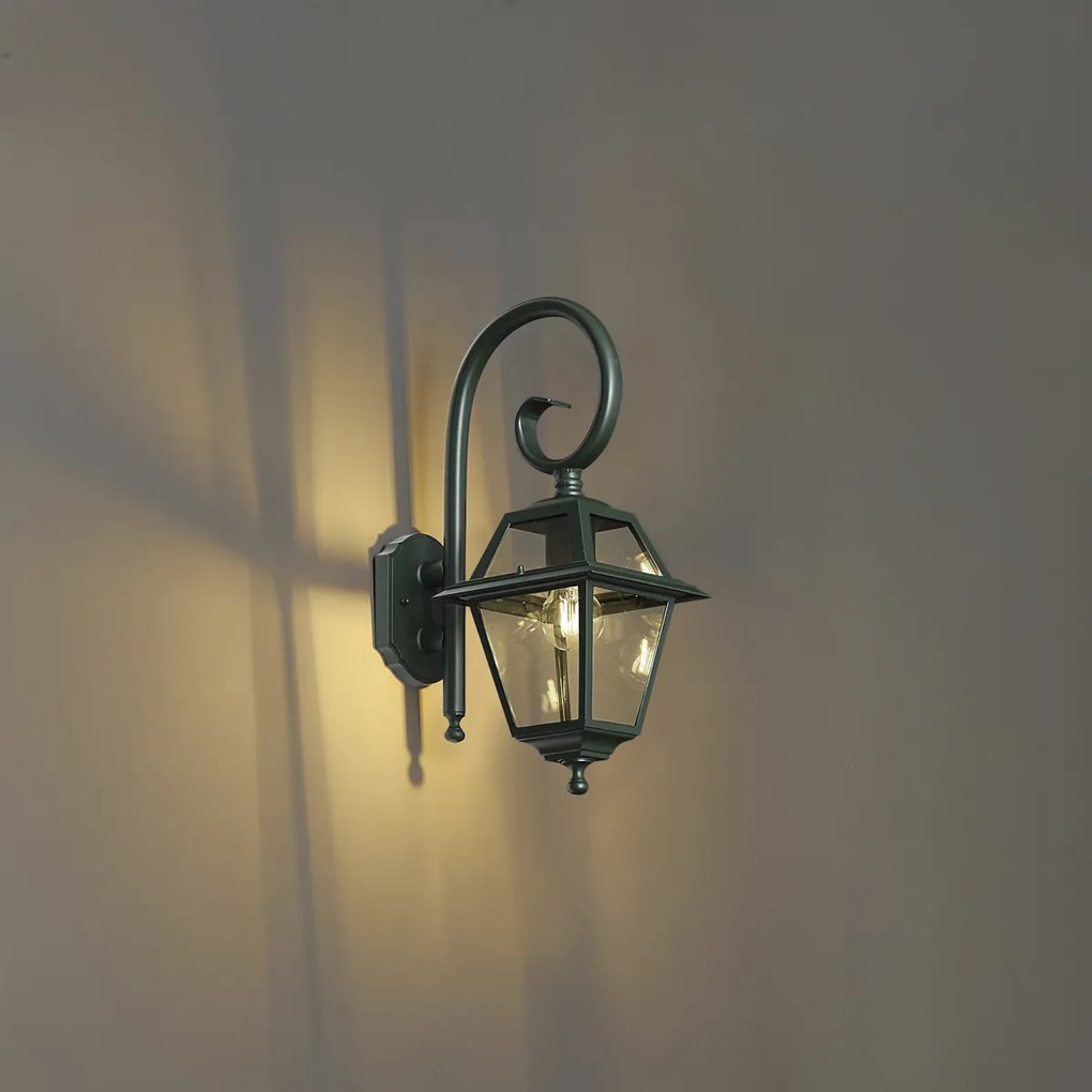 Klassieke buiten wandlantaarn donker groen IP44 - Berta