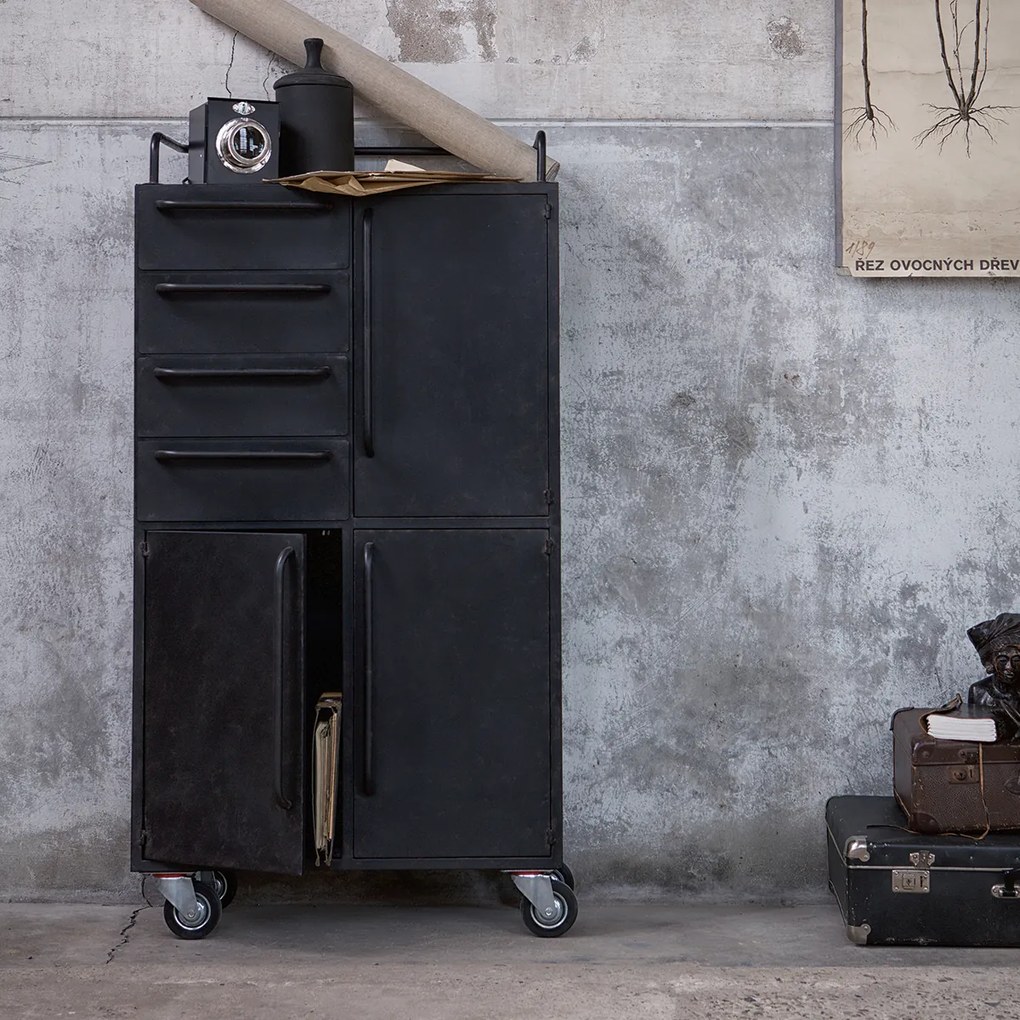BePureHome Black Beauty Zwarte Kast Op Wielen - 75x39x144cm.