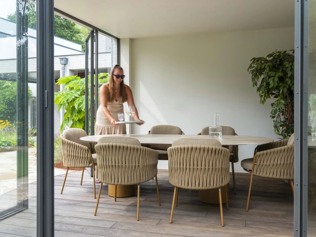 4 Seasons Outdoor Molina tuinstoel amber Tuinstoel beige weerbestendig