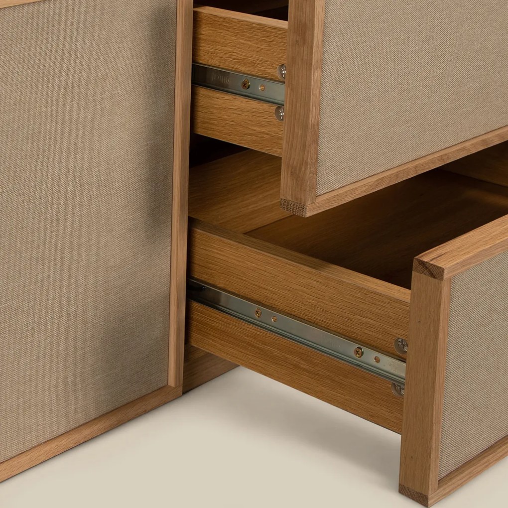 Eiken Tv-meubel Met Stoffen Deuren 180 Cm - 180x40x40cm.