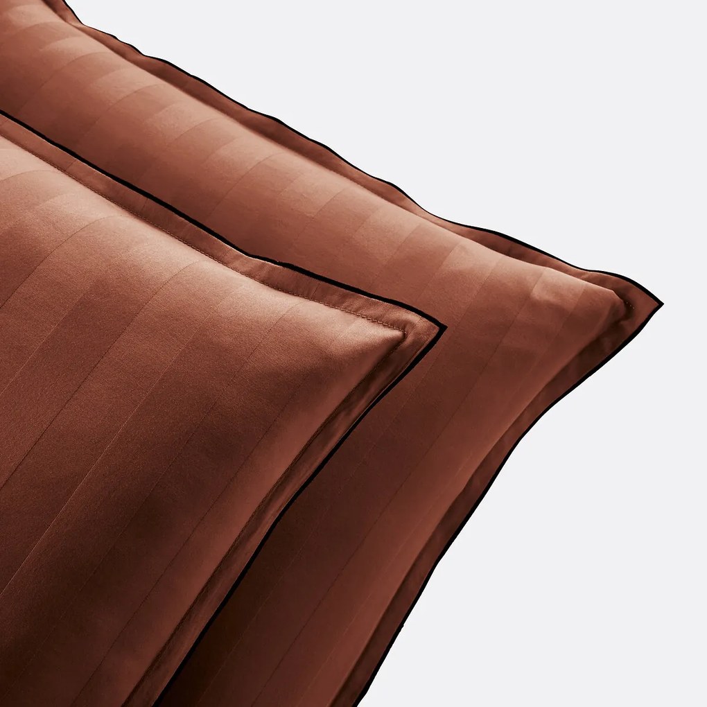 Kussensloop in gewassen katoensatijn met 118 draden, streep Victor