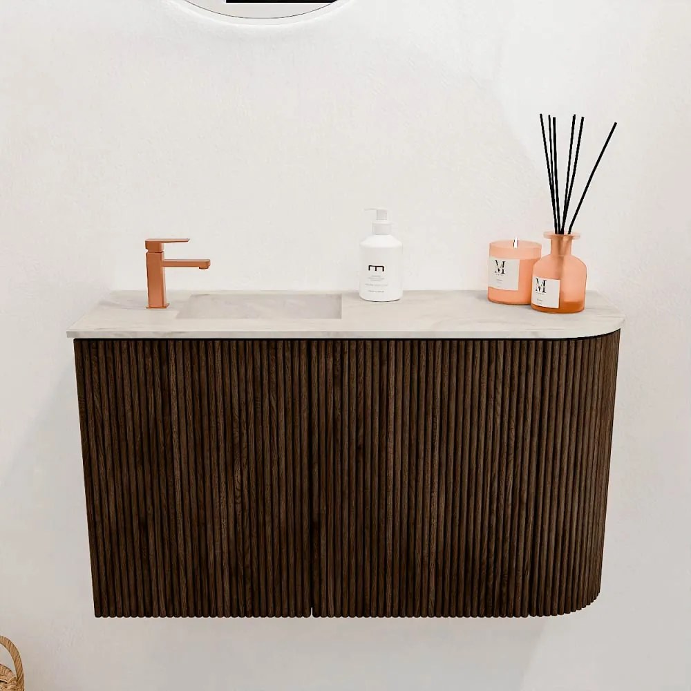 Mondiaz Joya DLux 70cm toiletmeubel ronding rechts walnut met wastafel faye links 1 kraangat ostra