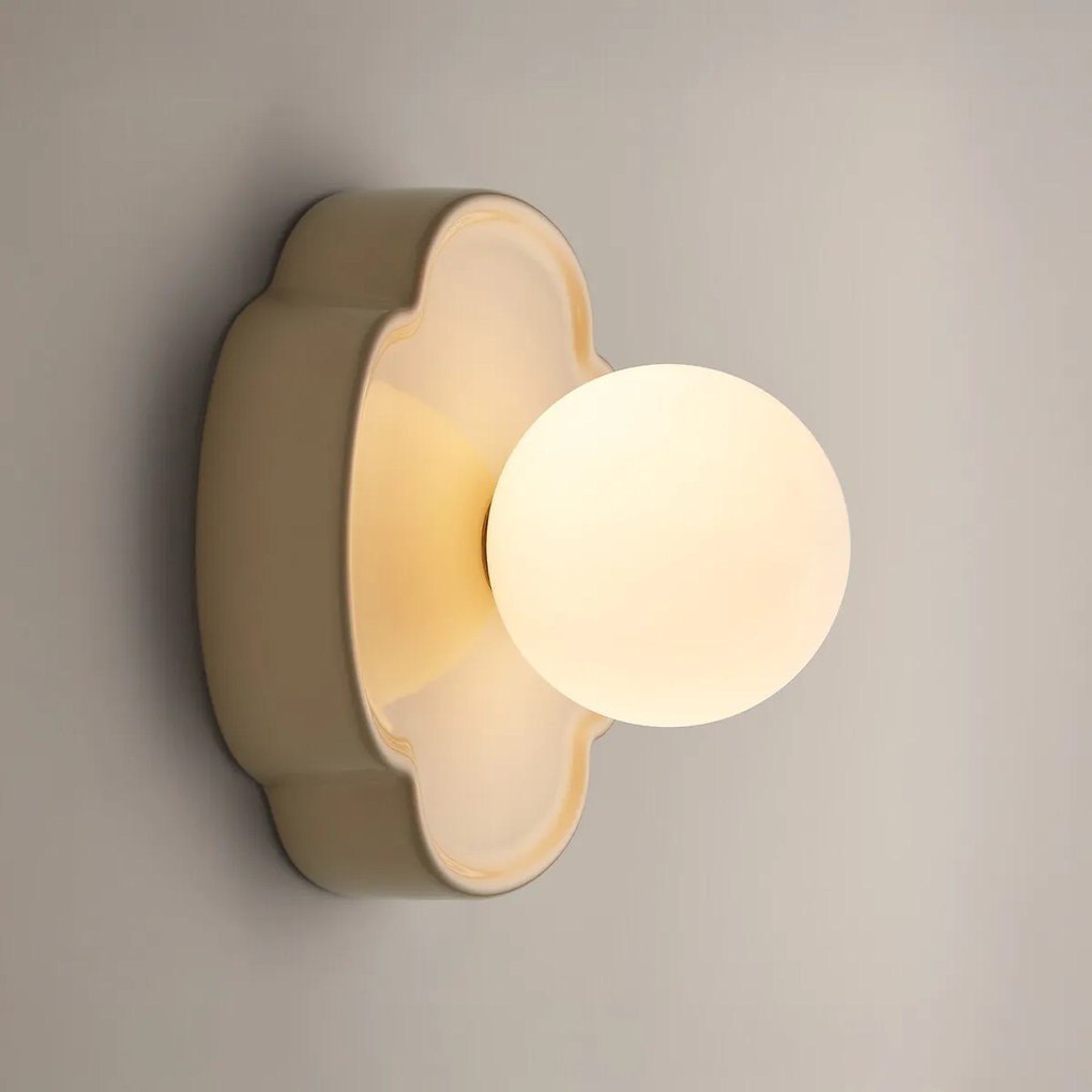 Wand- of plafondlamp bloem, keramiek en opaline glas, diameter 20 cm, HOLI