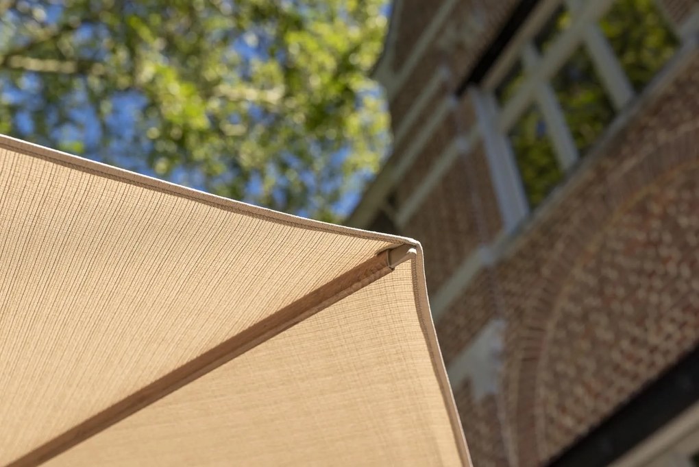 4 Seasons Outdoor Siesta PREMIUM Ø 350 cm parasol zand, wood look frame Parasol   beige weerbestendig