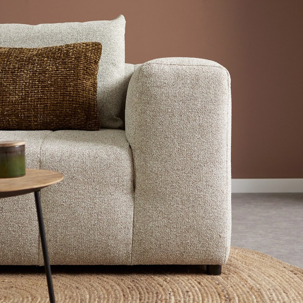 Beige Bank Met Decoratieve Strepen Hoek Links