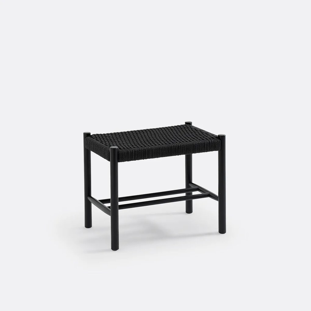 Bank/kruk in koord Taga