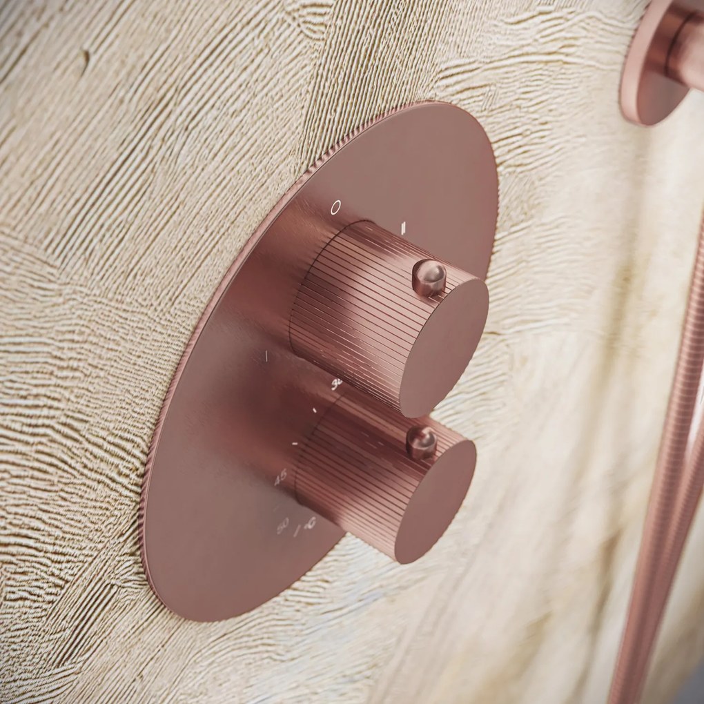 Saniclear Copper Stripes inbouw badkraan rond met vrijstaande uitloop geborsteld koper