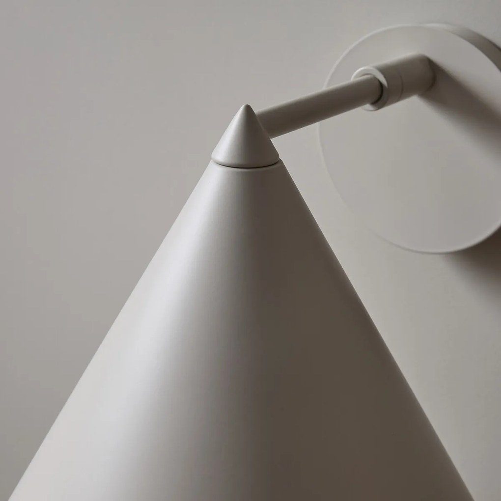 Enkelvoudige wandlamp, Moke