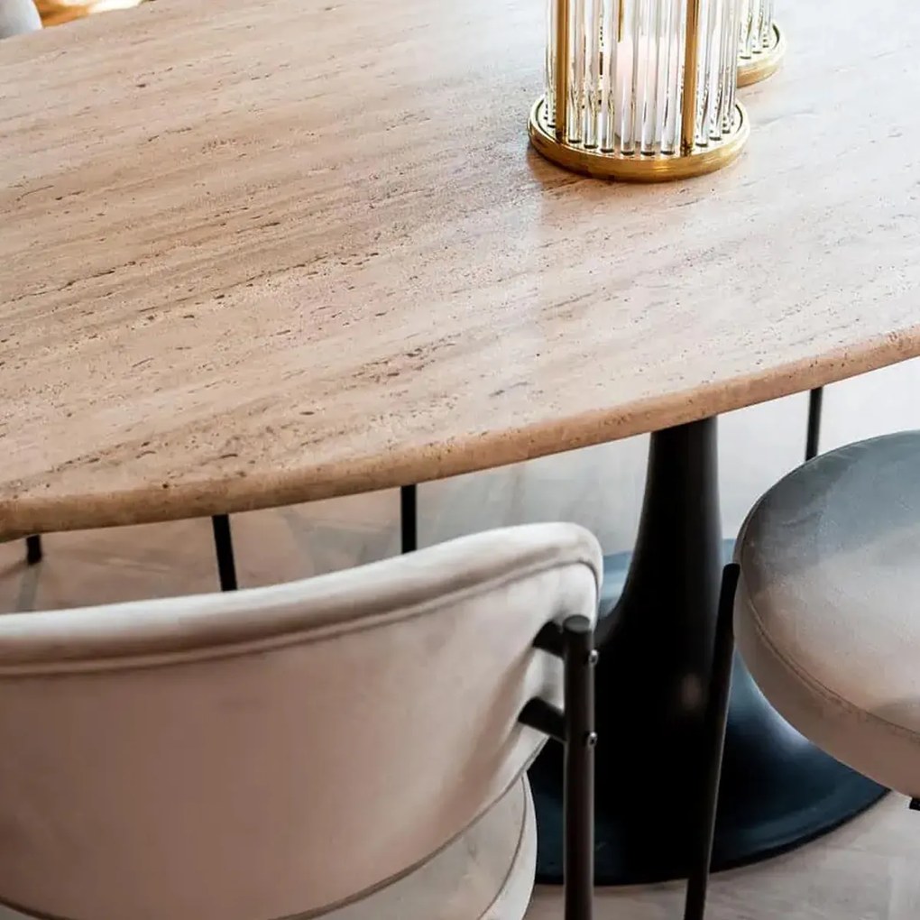 Richmond Interiors Hampton Ovale Eettafel Beige Travertin - 230 X 100cm.