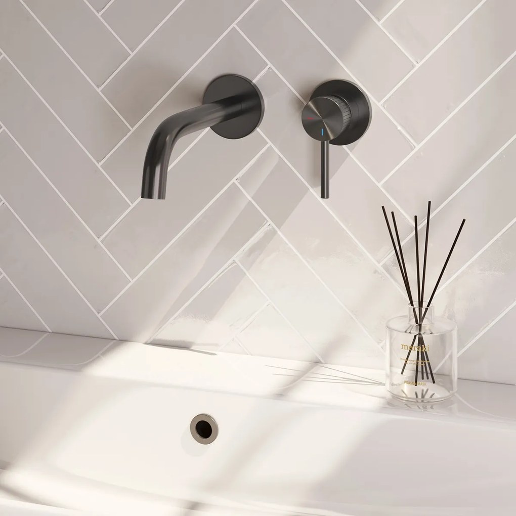 Brauer Stripe inbouw wastafelkraan ColdStart met gebogen uitloop en rozetten model A1 gunmetal geborsteld PVD