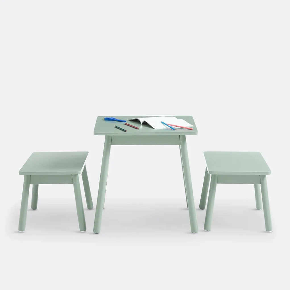 Set kindertafel en 2 banken, Cuadera