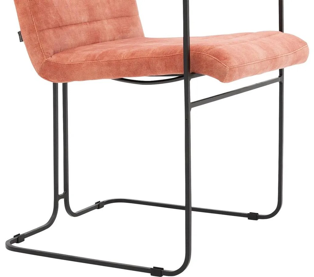 Goossens Eetkamerstoel Arco roze velvet stof met armleuning, elegant chic