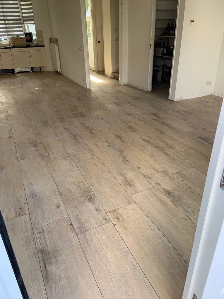 Keramisch Parket Visgraat 15x60 Franse Eiken Beige DC4