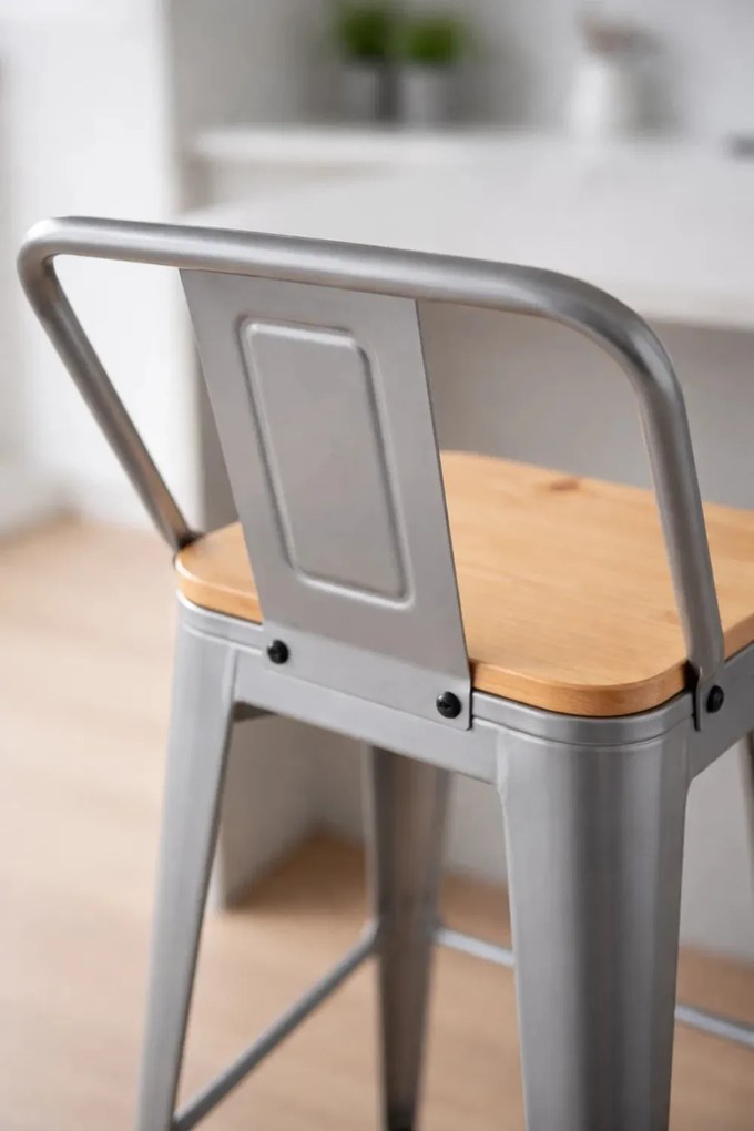 Kruk Torix met rugleuning van natuurlijk hout