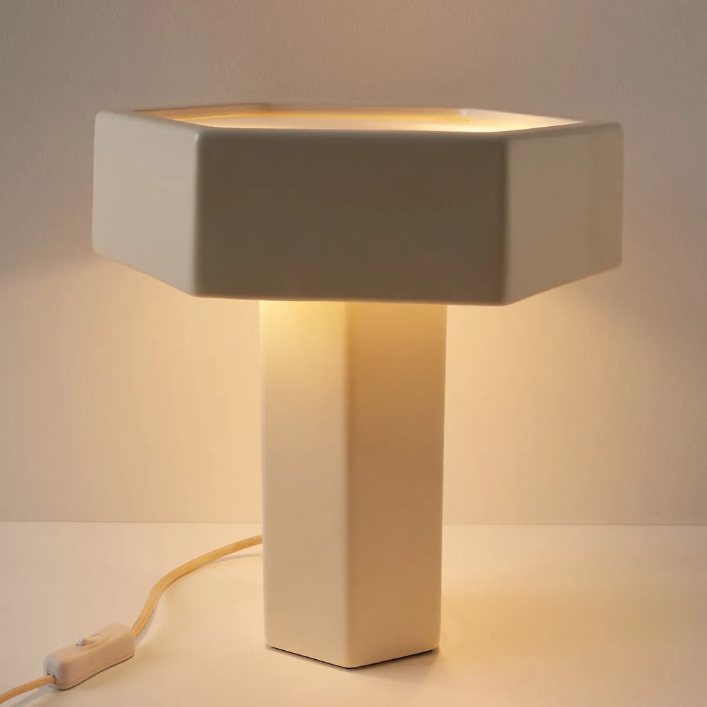 Keramische tafellamp, Acia