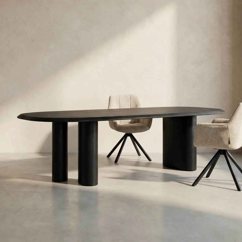 Eleonora Walter Organische Vorm Eettafel Zwart Hout 300x120 Cm - 300 X 120cm.